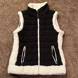 Womens size large - Calvin Klein puffer vest